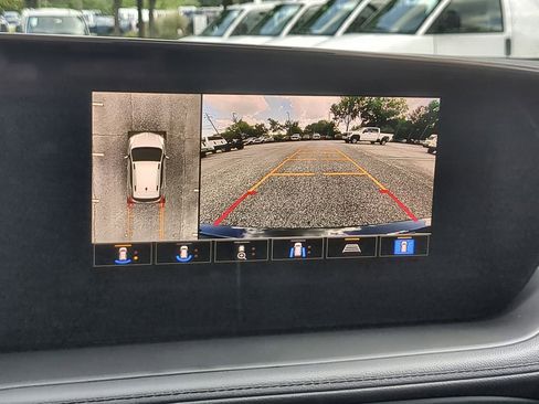 New 2025 Buick Encore GX Avenir w/ Avenir Technology Package image 14