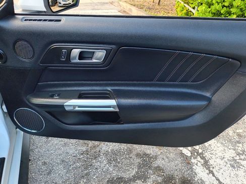 Used 2022 Ford Mustang Premium RWD image 43