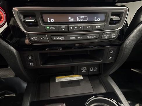 Used 2023 Honda Passport Elite image 35