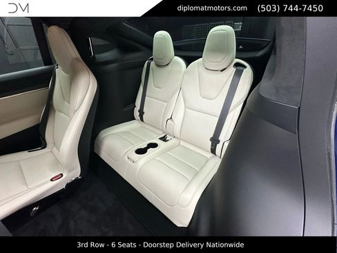 Used 2022 Tesla Model X Plaid image 25