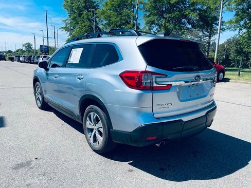 Used 2024 Subaru Ascent Premium w/ Convenience Package AWD/4WD image 3