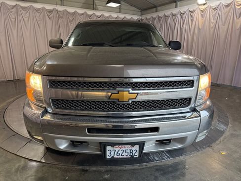Used 2013 Chevrolet Silverado 1500 LT image 2