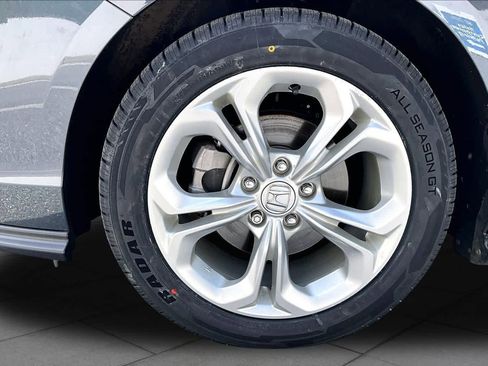 Used 2023 Honda Accord LX image 11