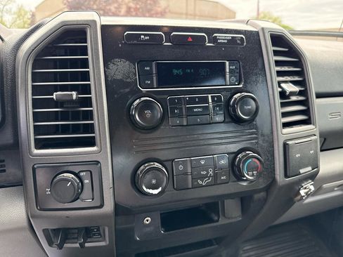 Used 2019 Ford F350 XL AWD/4WD image 13