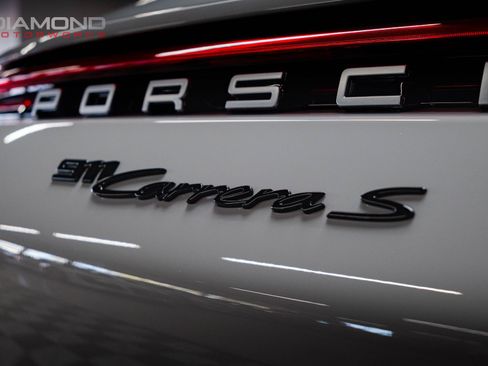 Used 2024 Porsche 911 Carrera S image 40