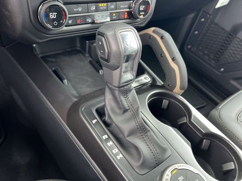 New 2026 Ford Bronco Badlands AWD/4WD image 22