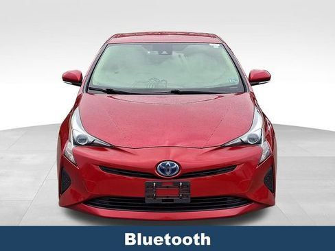 Used 2017 Toyota Prius Two image 3