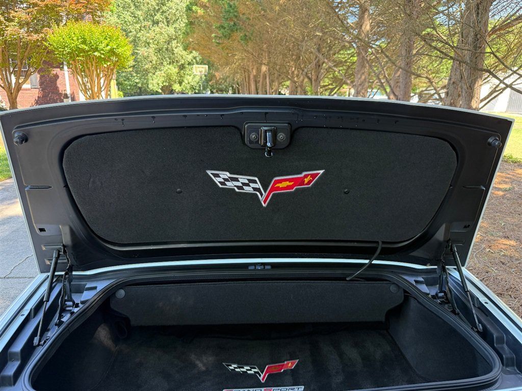 Used 2010 Chevrolet Corvette Grand Sport w/ Preferred Equipment Group RWD image 65