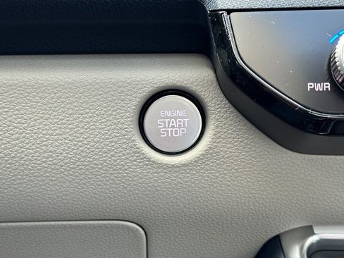 New 2026 Kia Carnival SX FWD image 24