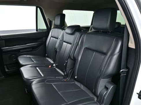 Used 2024 Ford Expedition Max XLT image 41