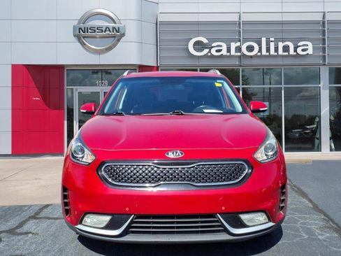 Used 2017 Kia Niro Touring image 2