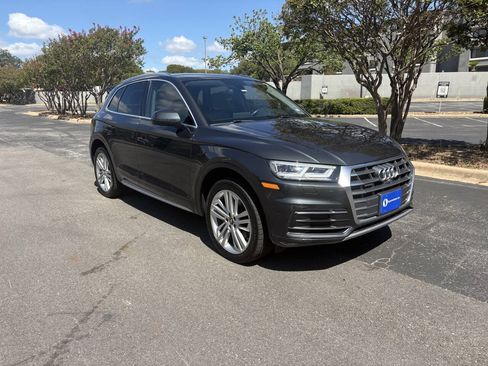 Used 2018 Audi Q5 Prestige AWD/4WD image 34