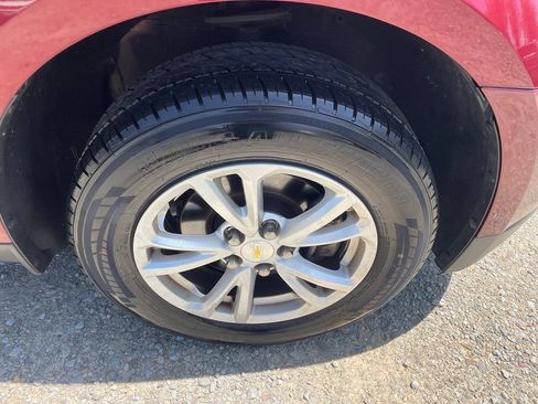 Used 2017 Chevrolet Equinox LT w/ Convenience Package FWD image 29