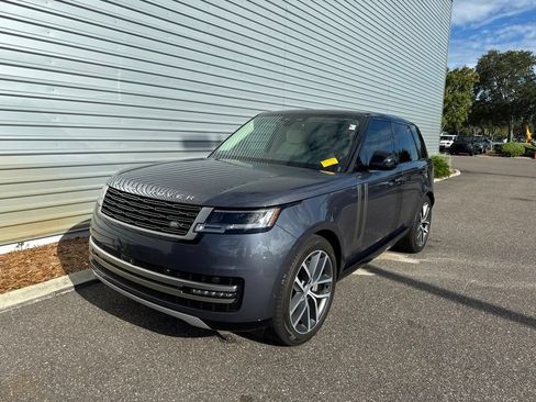Used 2024 Land Rover Range Rover SE AWD/4WD image 1