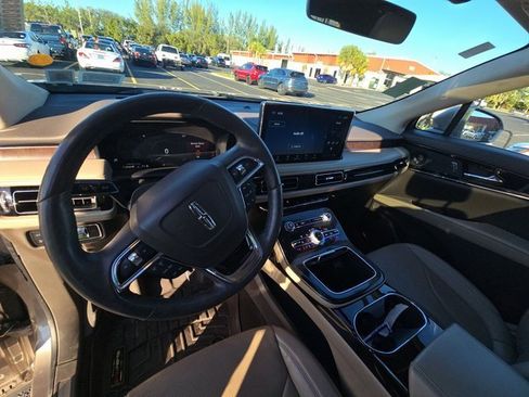 Used 2021 Lincoln Nautilus Reserve w/ Cargo Utility Package image 6