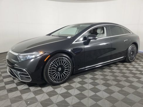 Used 2023 Mercedes-Benz EQS 450+ Sedan image 8