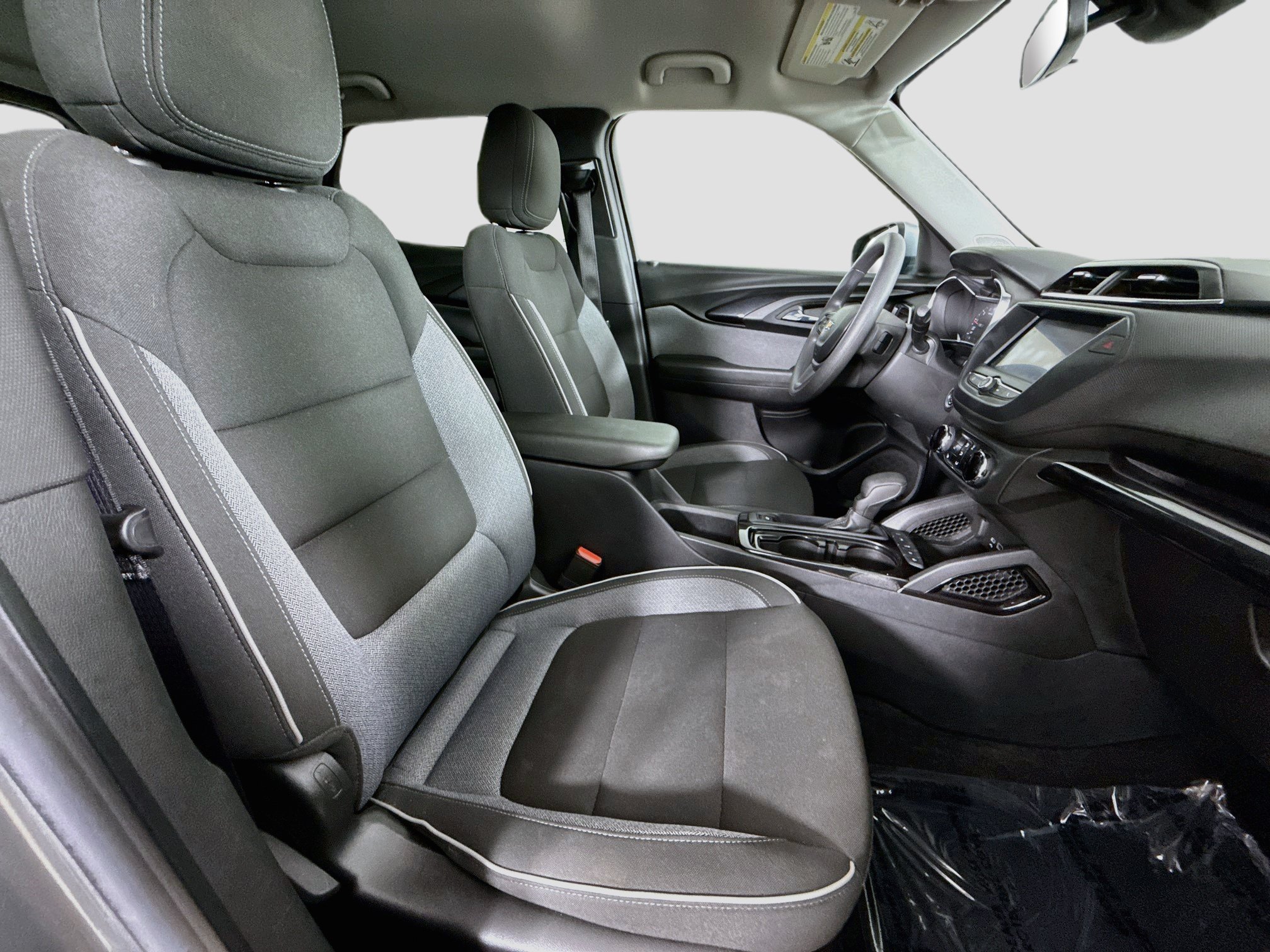 Used 2023 Chevrolet TrailBlazer LT FWD image 29