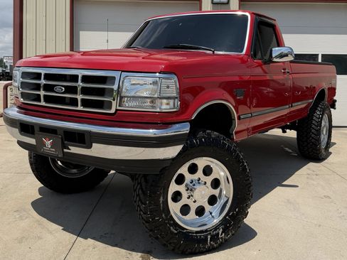 Used 1997 Ford F250 4x4 Regular Cab Heavy Duty image 3