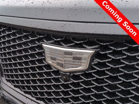 Used 2025 Cadillac Escalade Sport w/ LPO, ONYX Package image 11