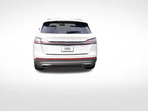 Used 2019 Lincoln Nautilus Reserve w/ Ultimate Package AWD/4WD image 7