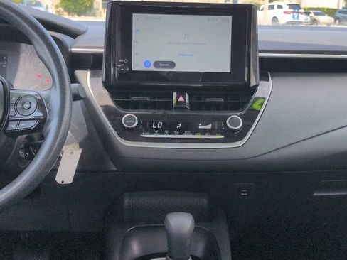Certified 2024 Toyota Corolla LE FWD image 17