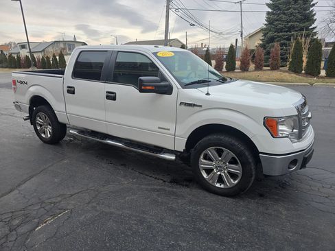 Used 2013 Ford F150 XLT w/ XLT Chrome Pkg image 14