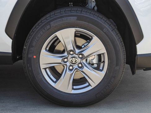 New 2025 Toyota RAV4 XLE image 10