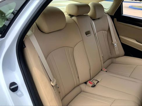 Used 2019 Genesis G80 3.8 image 20