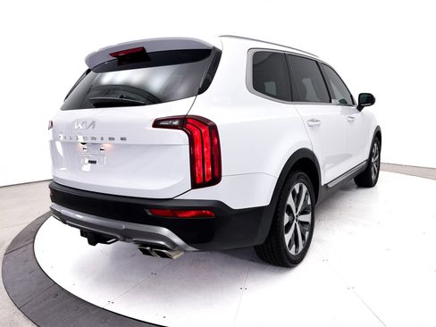 Used 2022 Kia Telluride S FWD image 20