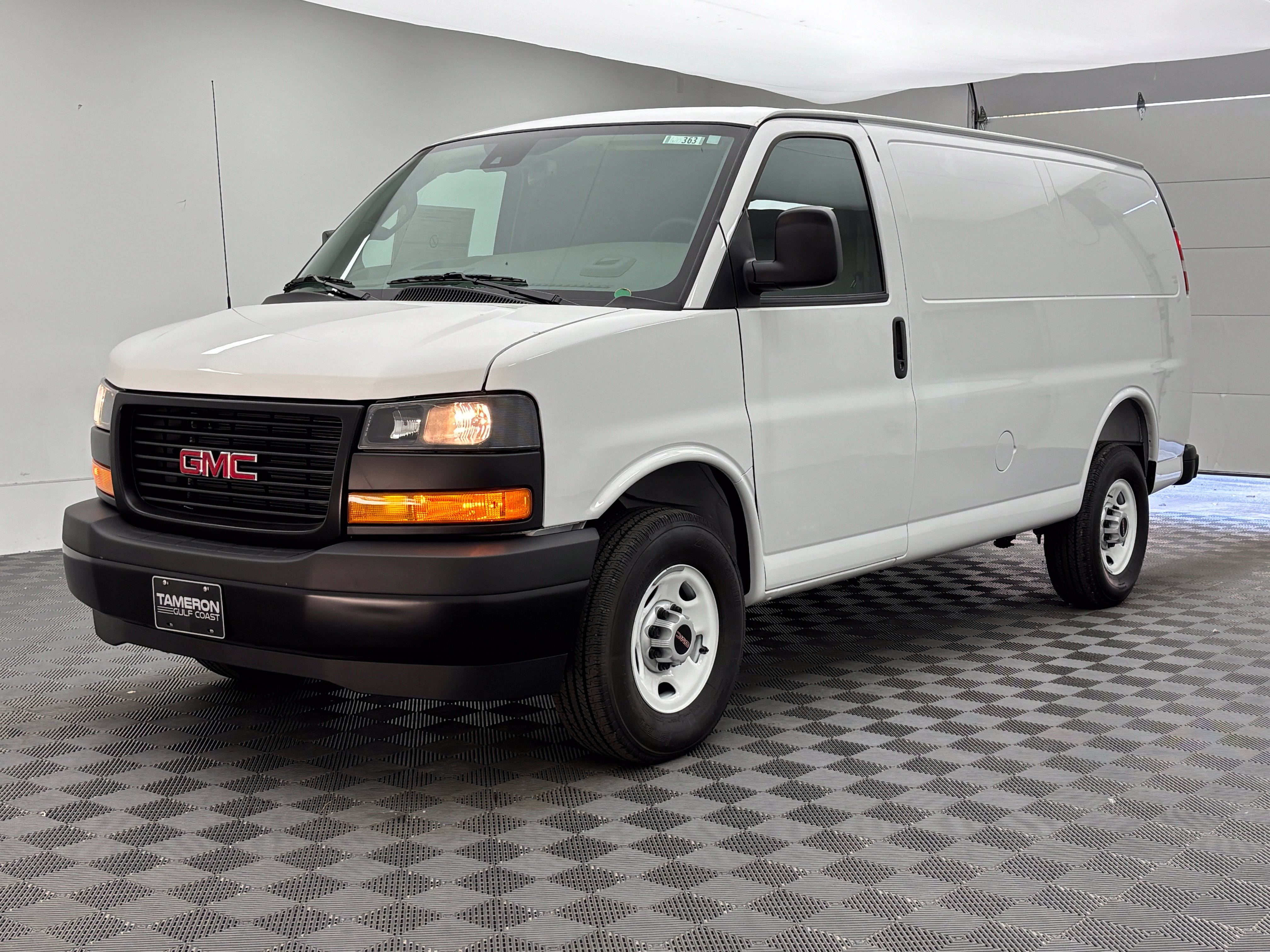New 2026 GMC Savana 2500 w/ Driver Convenience Package RWD image 2