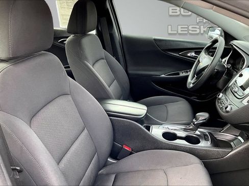 Used 2023 Chevrolet Malibu LT FWD image 7