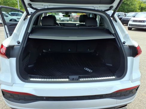 Certified 2025 Audi Q5 Premium w/ Convenience Package AWD/4WD image 14