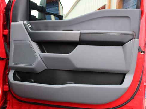 Used 2023 Ford F250 XL w/ STX Appearance Package image 41