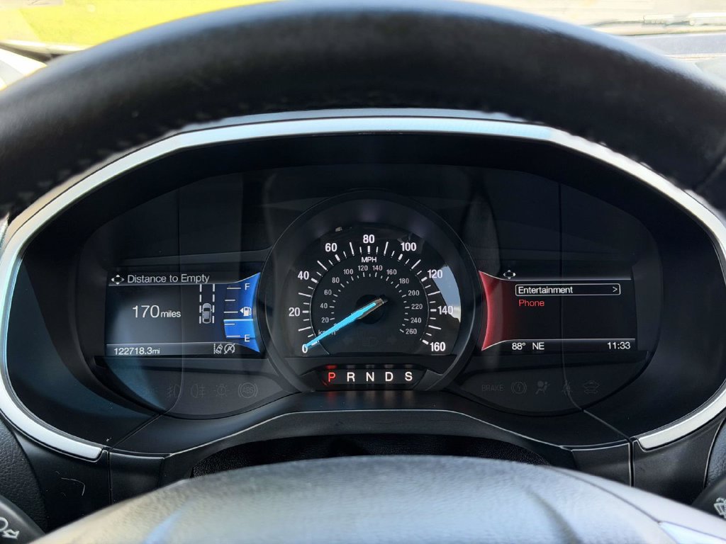 Used 2019 Ford Edge SEL w/ Equipment Group 201A FWD image 11