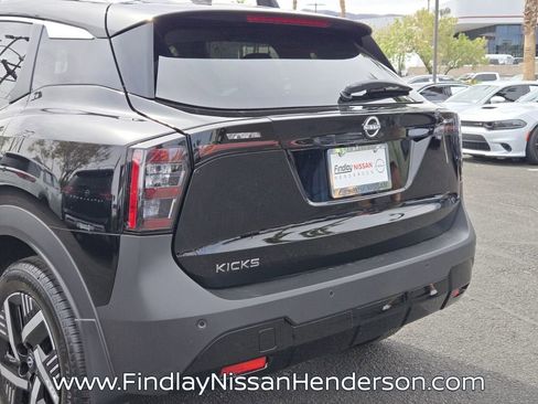 New 2026 Nissan Kicks SV w/ Charging Package FWD image 6