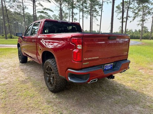 Used 2023 Chevrolet Silverado 1500 RST w/ Z71 Off-Road Package AWD/4WD image 3