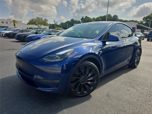 Used 2024 Tesla Model Y Performance AWD/4WD image 25