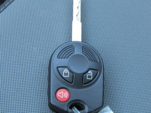 Used 2014 Ford Escape SE image 25