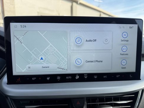 Used 2023 Ford Escape Platinum w/ Class II Trailer Tow Package image 13