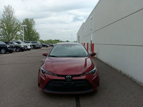 Certified 2023 Toyota Corolla LE FWD image 4