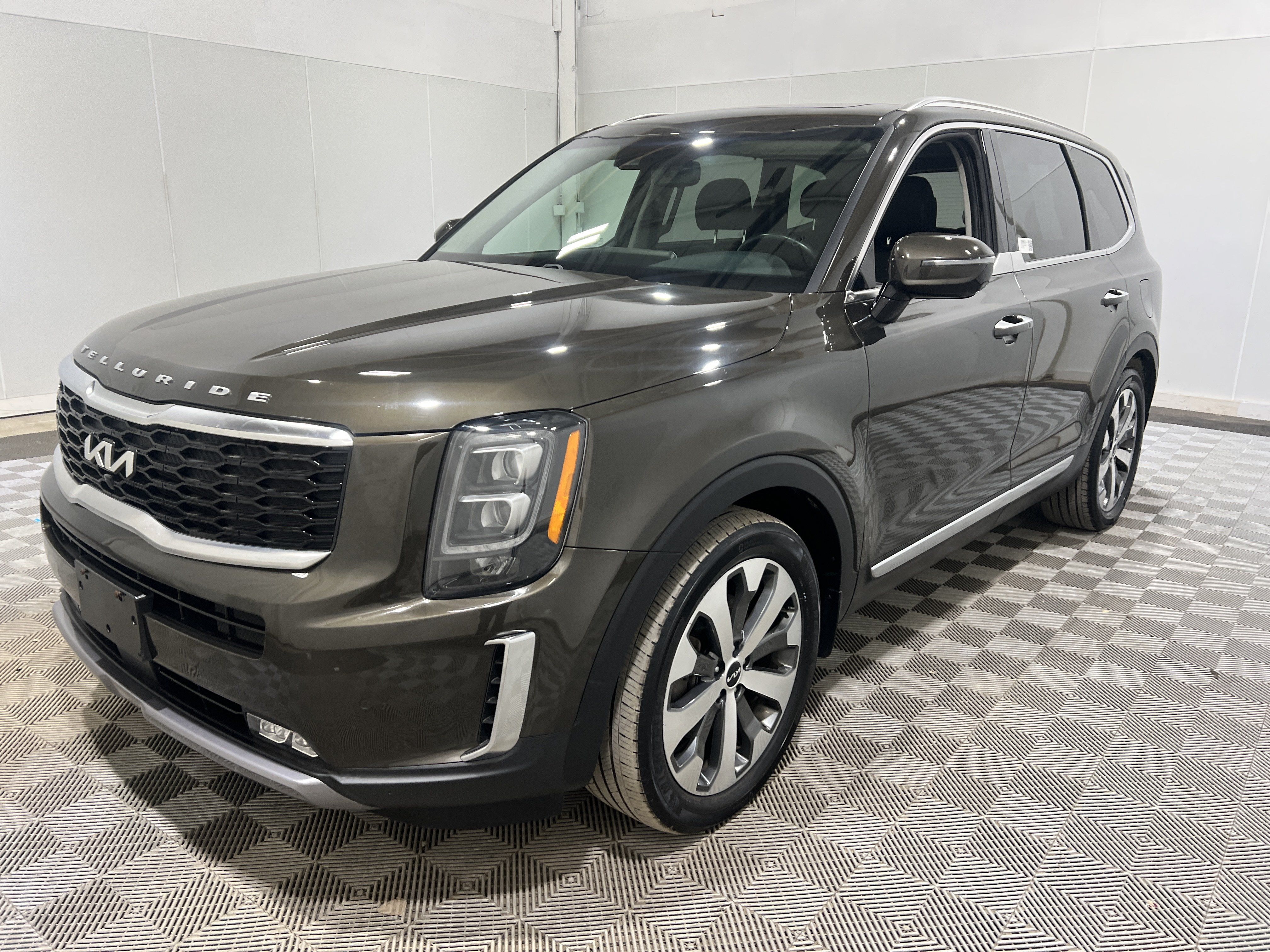 Used 2022 Kia Telluride SX AWD/4WD image 1