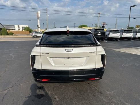 Used 2024 Cadillac Lyriq Sport AWD/4WD image 7