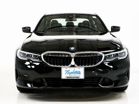 Used 2022 BMW 330i xDrive Sedan w/ Driving Assistance Package image 5