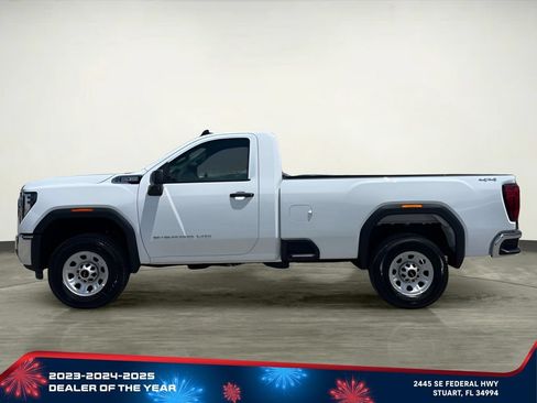 New 2025 GMC Sierra 2500 Pro AWD/4WD image 2