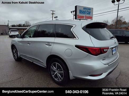 Used 2019 INFINITI QX60 Luxe w/ Essential Package image 6