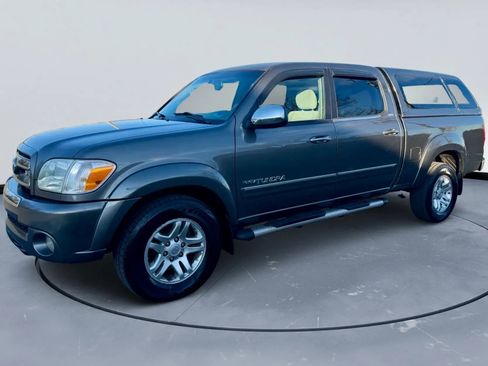 Used 2005 Toyota Tundra SR5 AWD/4WD image 2