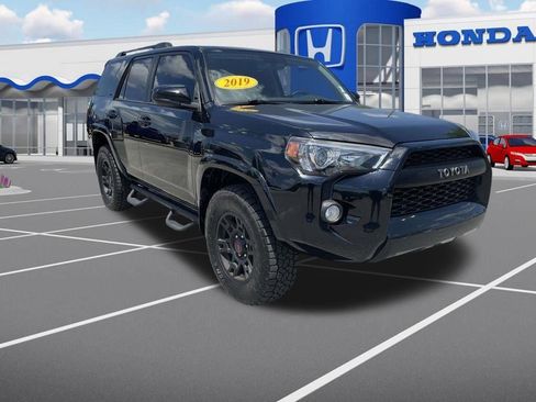Used 2019 Toyota 4Runner SR5 AWD/4WD image 1