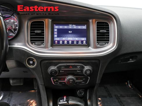 Used 2022 Dodge Charger SXT image 26