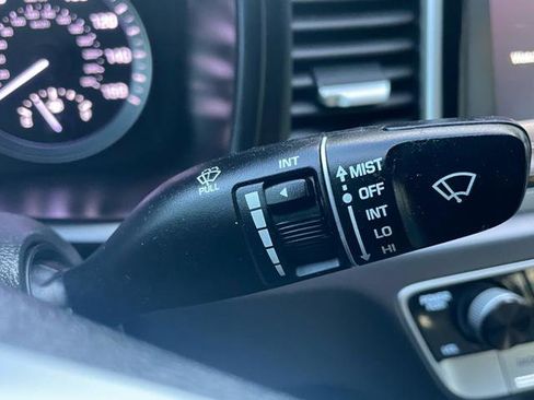 Used 2019 Hyundai Sonata SE w/ Cargo Package image 18