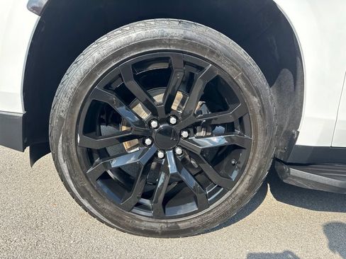 Used 2021 Chevrolet Tahoe LT RWD image 32
